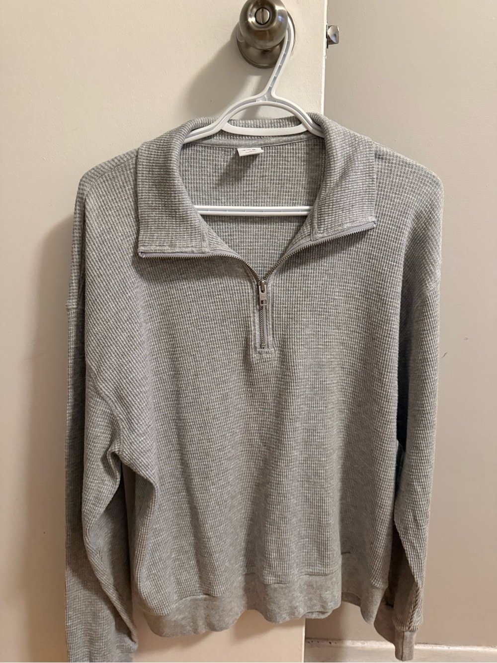 TNA Waffle Knit Sweater - Light Gray